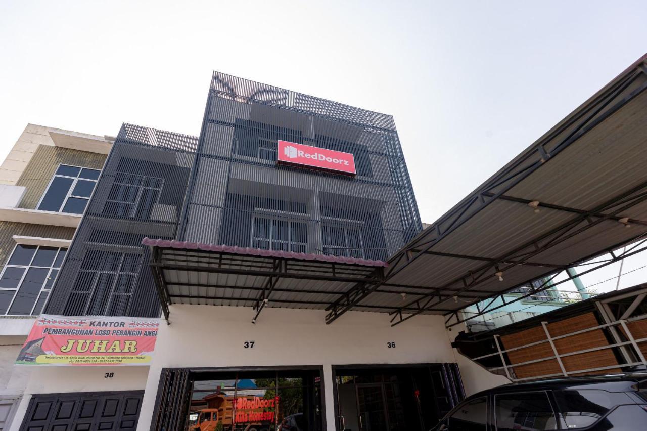 Reddoorz @ Simpang Pemda Medan Hotel Exterior photo